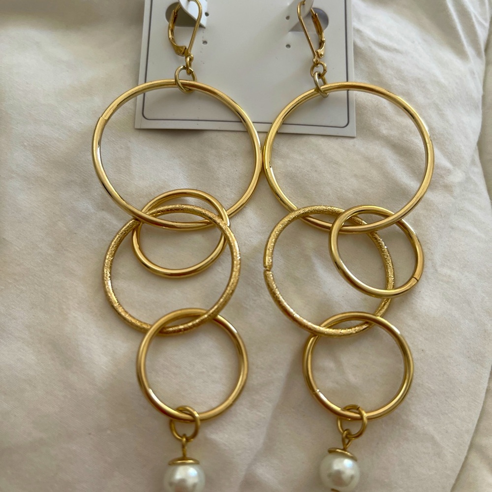 Hoop earrings - Picture 5 of 6